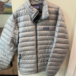 Patagonia puffer jacket